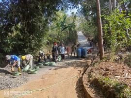 PEMBANGUNAN COR RABAT JALAN PADUKUHAN SALAM